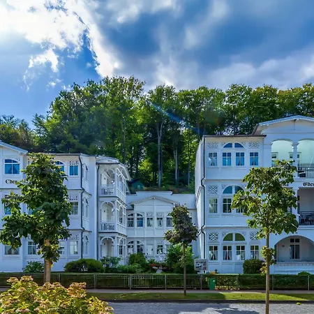 3 Eden Mit Strandkorb Villa Binz