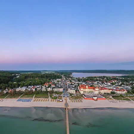 3 Eden Mit Strandkorb Villa *